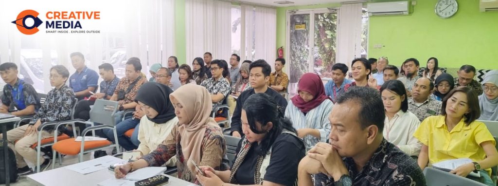 Creative Media Membersamai Karyawan Eka Karunia Motor, Marco Motor, dan Lombok Idjo Madiun dalam Workshop Fundamental Social Media